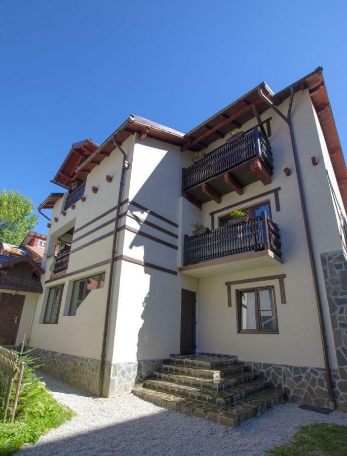 Appartamento Chez Marcel Sinaia Esterno foto
